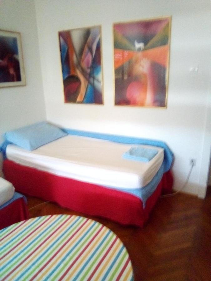 Riki Accommodation Сплит Экстерьер фото